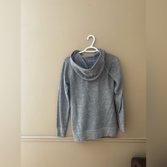 Roots sweater - Picture 3 of 3